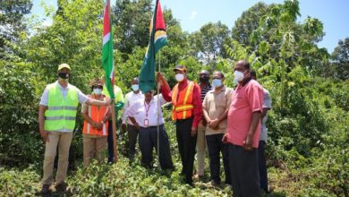 Photo of Guyana, Suriname teams visit  landing sites for Corentyne bridge – -agreement expected to be signed next month