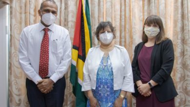 Photo of Health Minister meets Canadian envoy