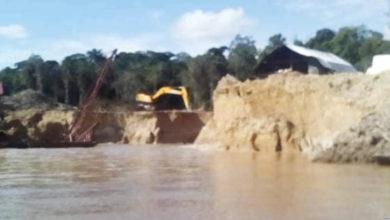Photo of Dredges mining on Lower Potaro despite cease order