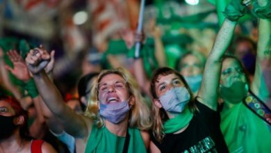 Photo of ‘We did it, sisters’: Argentina Senate votes to legalize abortion