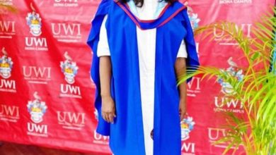 Photo of Jamaican woman dies after earning master’s degree