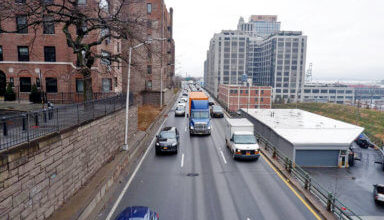 Photo of State pols poised to implement automatic BQE truck weight enforcement bill