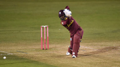 Photo of WI Women avoid a South Africa Whitewash