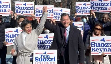 Photo of Suozzi Picks Diana Reyna as Running Mate for Governor