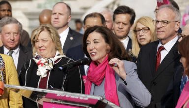 Photo of BREAKING: Hochul committs $35 million to expand abortion access in New York