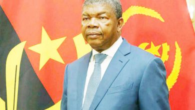 Photo of Angolan President ‘dead set’ against  Africa giving up fossil fuel recovery
