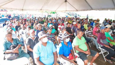 Photo of Jagdeo proposes small business  grants for Uitvlugt sugar workers – -among other measures