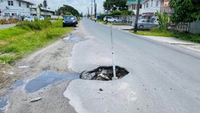 Photo of Gaping hole opens up on Middleton St – -emergency works planned