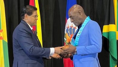 Photo of CWI lauds Sir Viv after CARICOM recognition 