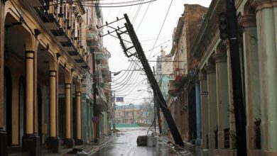 Photo of Cuba slowly begins to restore power after Hurricane Ian knocks out grid