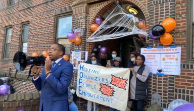 Photo of Crown Heights tenants rally against apartment warehousing, unsafe conditions