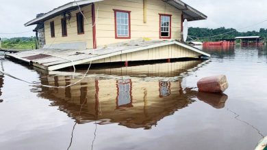 Photo of Over 25 houses under water as flooding grips Mazaruni