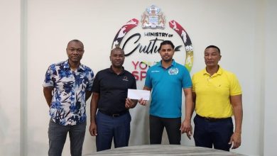 Photo of GFF receives One Guyana prize money from Ministry of Sport