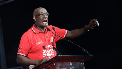 Photo of Trinidad PM “willing to pay extra” for police officers of integrity