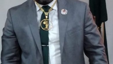 Photo of NA Town Council ceremonial chain lost