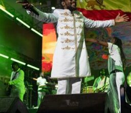 Photo of Grammy Award-Winning Reggae Artist Kabaka Pyramid sets stage on fire at Reggae Sumfest