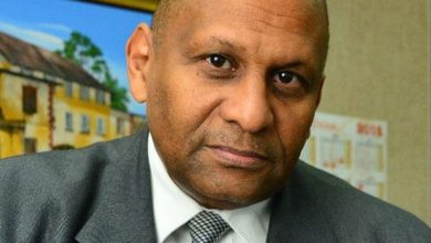 Photo of Trinidad’s High Commissioner here refutes Jagdeo’s claim on foreign currency