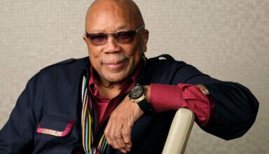Photo of Music icon, former US Jazz Ambassador Quincy Jones receives inaugural Peace Through Music Award
