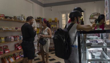 Photo of Cuban private grocery stores thrive but only a few people can afford them