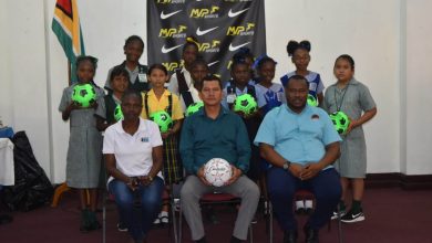 Photo of Teams briefed, footballs handed over  in preparation for kickoff – MVP Sports Girls Pee Wee Football Championships