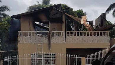 Photo of Fire destroys house at Lamaha Park – -residents suspect faulty utility wire