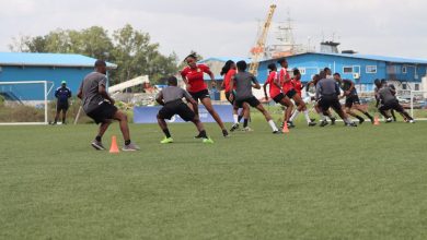 Photo of Fifteen referees undergo refresher course ahead of Elite League kick off