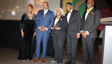 Photo of La ‘V’ en Rose Productions honors 13 phenomenal women in gala ceremony