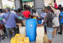 Photo of UN warns Haiti’s capital blockaded, no aid for malnourished children