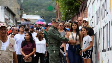 Photo of Polls begin to close in highly charged Venezuela election