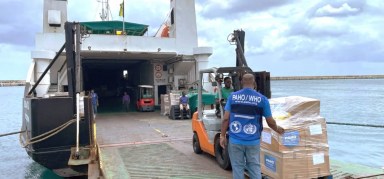 Photo of PAHO providing healthcare support for Grenada, St. Vincent and the Grenadines following Hurricane Beryl