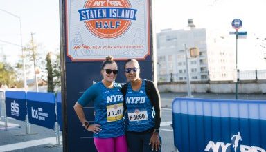 Photo of Caribbean-American First Deputy NYPD Commish mentors high school students for NYRR Harlem 5K