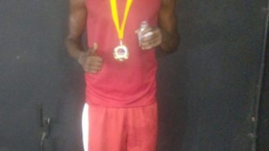 Photo of Lewis captures ‘Best Overall’ Boxer award at Ronald Wilson Memorial Championships