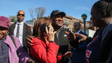 Photo of Gov. Hochul meets with Little Haiti locals during neighborhood check-in