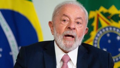 Photo of Brazil’s Lula urges BRICS to create alternative payment methods