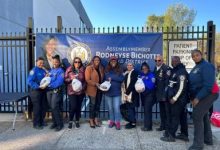 Photo of Bichotte Hermelyn distributes nearly 1,000 turkeys to constituents, 25 community-based organizations