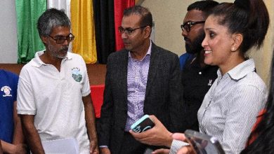 Photo of Hundreds show up at Guyana job fair in Trinidad