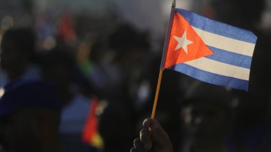 Photo of Cuba’s electric grid collapses after power plant failure, millions without light