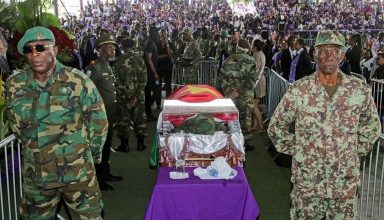 Photo of Former military strongman Desi Bouterse laid to rest in Suriname