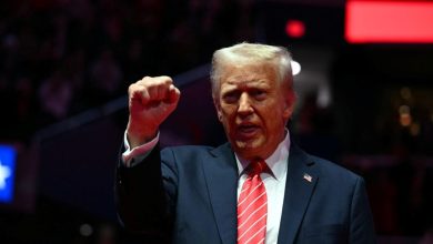 Photo of Trump sworn in a second time, vows ‘golden age of America’