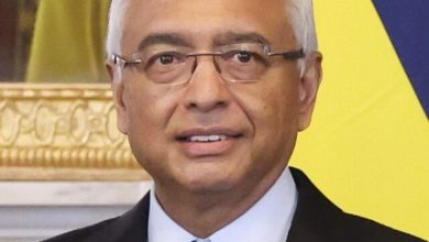 Photo of Former Mauritius Prime Minister arrested, says Financial Crimes Commission