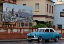Photo of Trump imposes more sanctions on Cuban officials