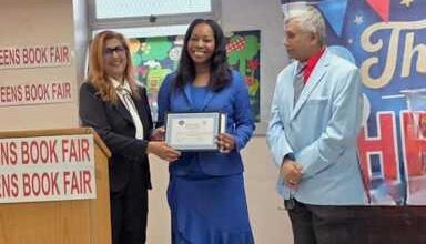Photo of Queens Book Fair honors hometown heroes at Queens Library