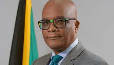 Photo of Jamaica Consulate General opens book of condolence for former Minister of State Leslie Campbell
