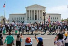 Photo of Haitian immigrants celebrate SCOTUS ruling on birthright citizenship